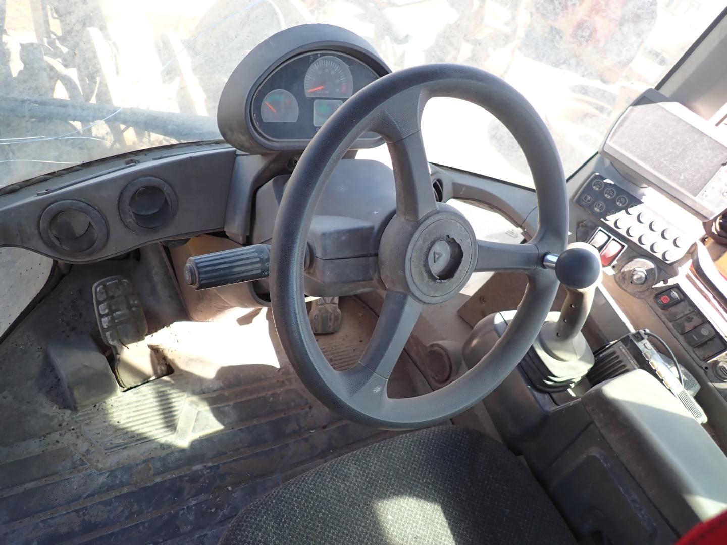 ./imagenes/INVOICE/2019/16513/CARGADOR FRONTAL CAT_924K (12).JPG